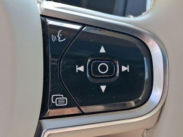 2023 Volvo XC90 B6 AWD Plus 7P