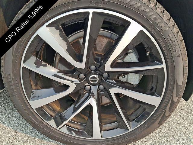 2023 Volvo XC90 B6 AWD Plus 7P