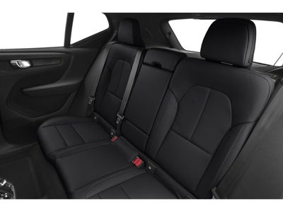 2021 Volvo XC40 T5 AWD Momentum