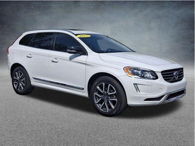 2017 Volvo XC60 T6 AWD Dynamic