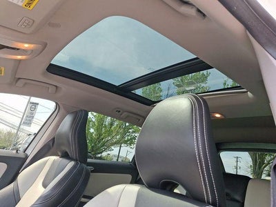 2017 Volvo XC60 T6 AWD Dynamic
