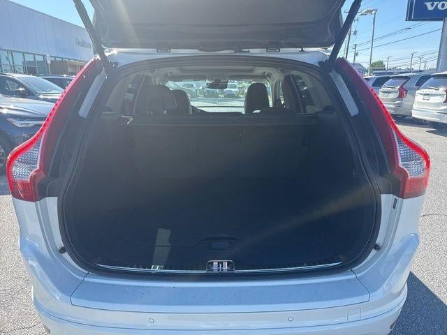 2016 Volvo XC60 AWD 4dr T5 Premier