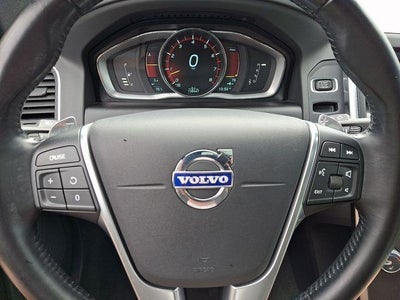 2015 Volvo XC60 AWD 4dr T6 Premier Plus