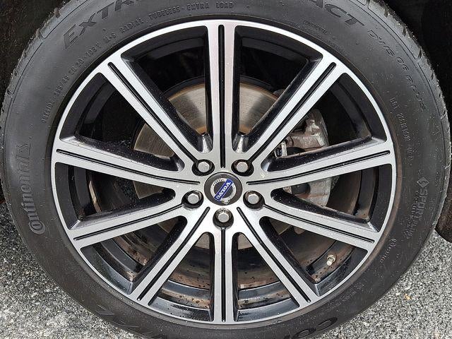 2015 Volvo XC60 AWD 4dr T6 Premier Plus