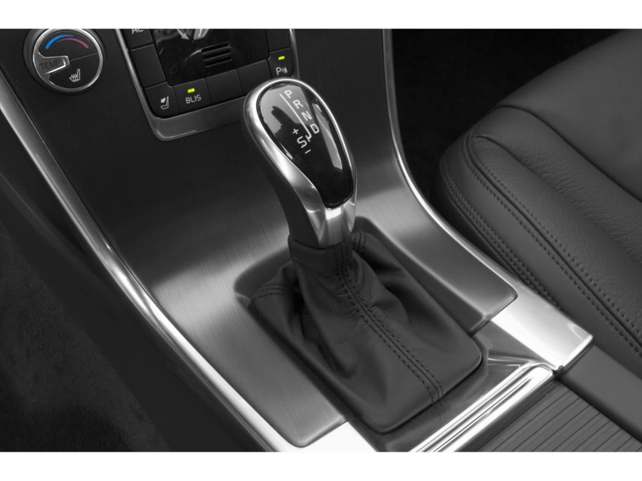 2015 Volvo XC60 AWD 4dr T6 Premier Plus