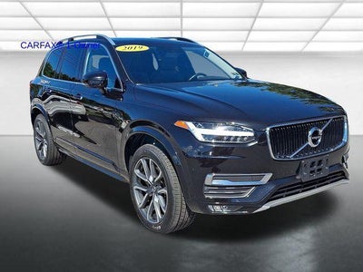 2019 Volvo XC90 T6 AWD Momentum