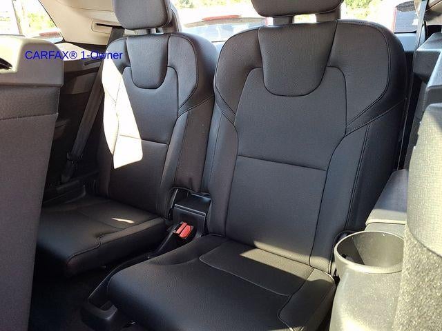 2019 Volvo XC90 T6 AWD Momentum