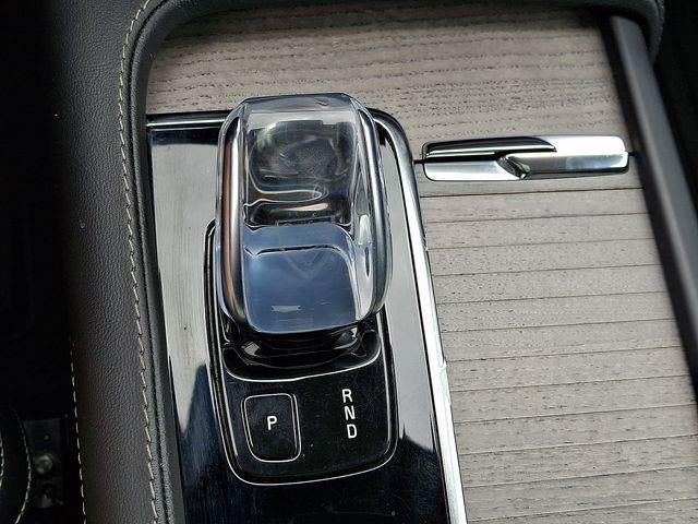 2022 Volvo XC90 Recharge Plug-In Hybrid T8 eAWD PHEV Inscription 6P
