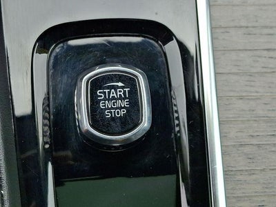 2022 Volvo XC90 Recharge Plug-In Hybrid T8 eAWD PHEV Inscription 6P