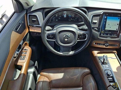2019 Volvo XC90 T8 eAWD Plug-In Hybrid Inscription
