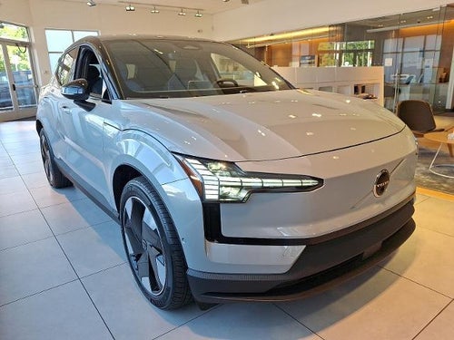 2026 Volvo EX30 Twin Motor AWD Ultra