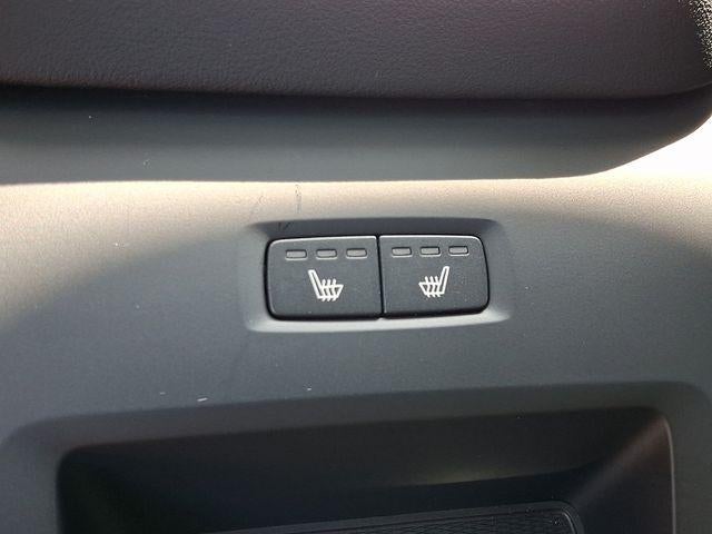2024 Volvo XC60 Recharge Plug-In Hybrid T8 eAWD PHEV Core Dark Theme