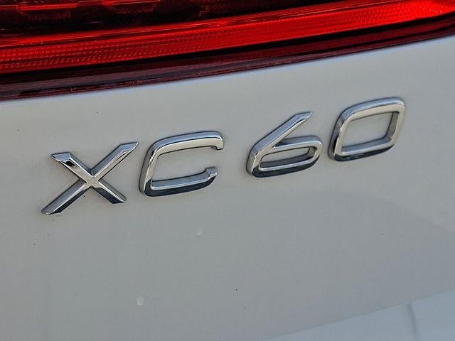 2024 Volvo XC60 Recharge Plug-In Hybrid T8 eAWD PHEV Core Dark Theme