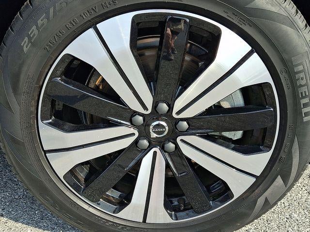 2024 Volvo XC60 Recharge Plug-In Hybrid T8 eAWD PHEV Core Dark Theme