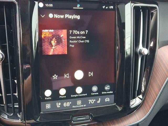 2024 Volvo XC60 Recharge Plug-In Hybrid T8 eAWD PHEV Plus Dark Theme