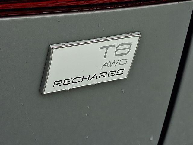 2024 Volvo XC60 Recharge Plug-In Hybrid T8 eAWD PHEV Plus Dark Theme