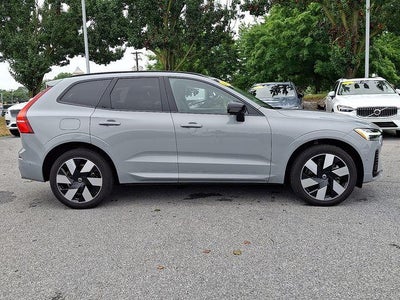 2024 Volvo XC60 Recharge Plug-In Hybrid T8 eAWD PHEV Plus Dark Theme