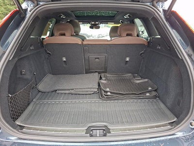 2024 Volvo XC60 Recharge Plug-In Hybrid T8 eAWD PHEV Plus Dark Theme