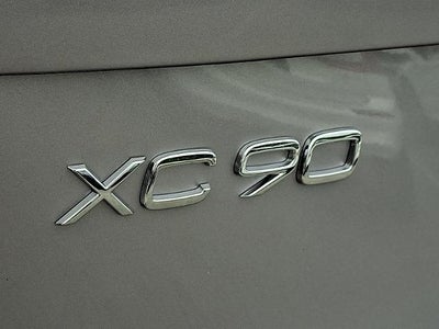 2026 Volvo XC90 Plug-In Hybrid T8 AWD Ultra 6-Seater