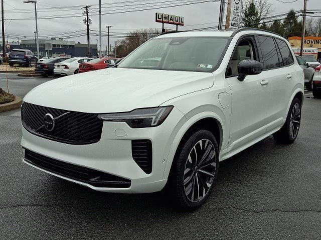 2026 Volvo XC90 Plug-In Hybrid T8 AWD Ultra Dark Theme 6-Seater