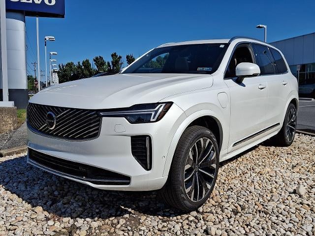 2026 Volvo XC90 Plug-In Hybrid T8 AWD Plus 7-Seater