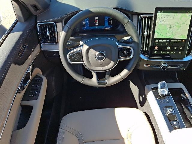 2026 Volvo XC90 Plug-In Hybrid T8 AWD Plus 7-Seater