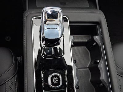 2026 Volvo XC90 Plug-In Hybrid T8 AWD Plus 7-Seater