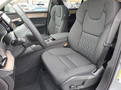 2026 Volvo XC90 Plug-In Hybrid T8 AWD Plus 7-Seater