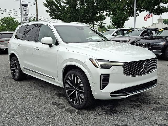 2026 Volvo XC90 Plug-In Hybrid T8 AWD Plus 7-Seater