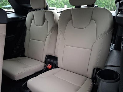 2026 Volvo XC90 Plug-In Hybrid T8 AWD Plus 7-Seater
