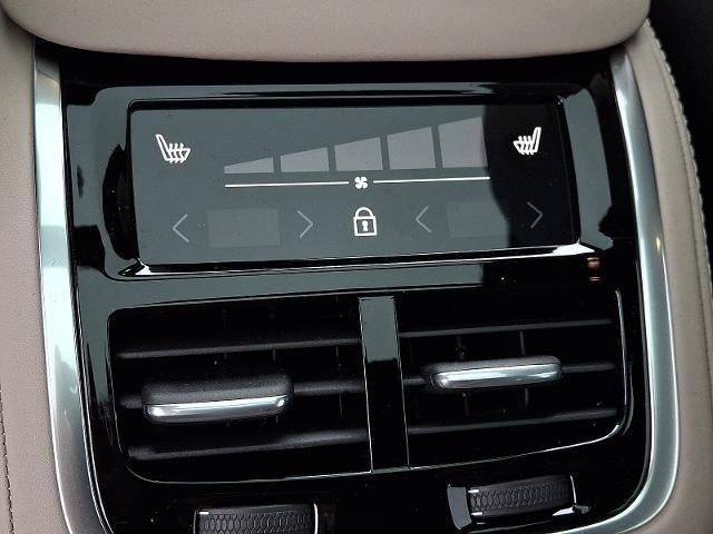 2026 Volvo XC90 Plug-In Hybrid T8 AWD Plus 7-Seater