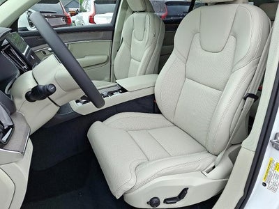 2026 Volvo XC90 Plug-In Hybrid T8 AWD Ultra 7-Seater