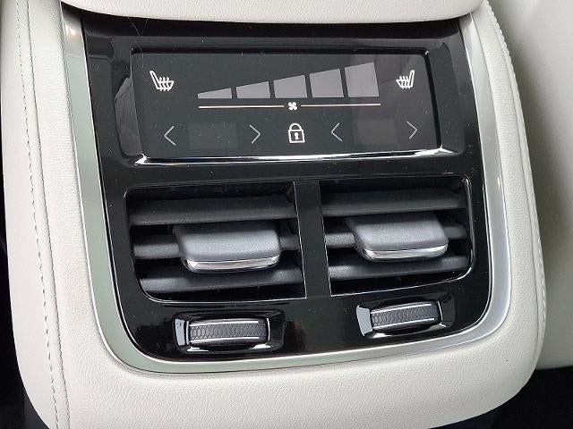 2026 Volvo XC90 Plug-In Hybrid T8 AWD Ultra 7-Seater