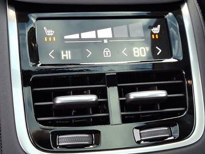 2026 Volvo XC90 Plug-In Hybrid T8 AWD Ultra 7-Seater