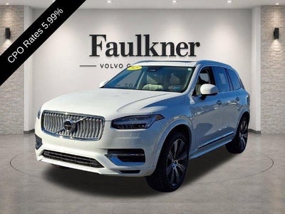 2025 Volvo XC90 Plug-In Hybrid T8 AWD Ultra 7-Seater
