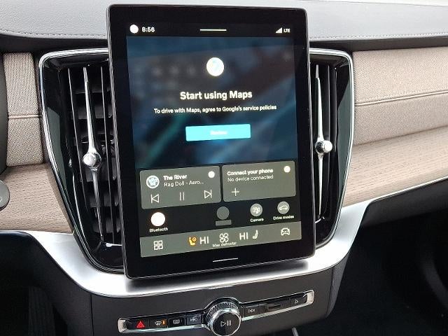 2026 Volvo XC90 Plug-In Hybrid T8 AWD Ultra Dark Theme 7-Seater