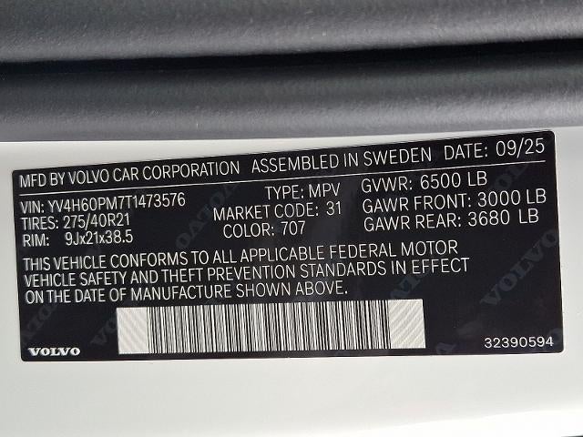 2026 Volvo XC90 Plug-In Hybrid T8 AWD Ultra Dark Theme 7-Seater