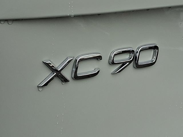 2026 Volvo XC90 Plug-In Hybrid T8 AWD Ultra Dark Theme 7-Seater