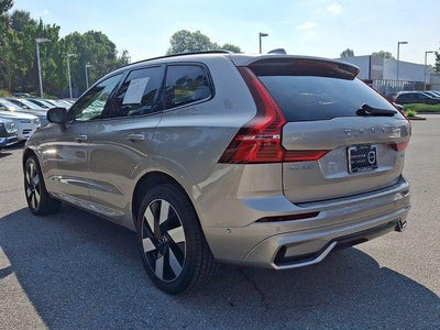2025 Volvo XC60 Plug-In Hybrid T8 AWD Plus