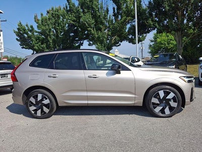2025 Volvo XC60 Plug-In Hybrid T8 AWD Plus