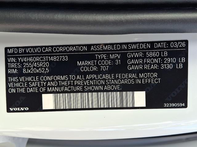 2026 Volvo XC60 Plug-In Hybrid T8 AWD Plus