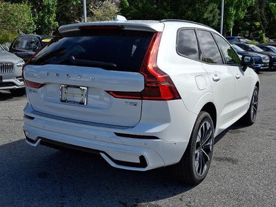 2026 Volvo XC60 Plug-In Hybrid T8 AWD Plus