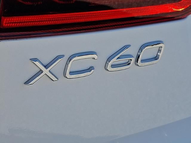 2026 Volvo XC60 Plug-In Hybrid T8 AWD Plus