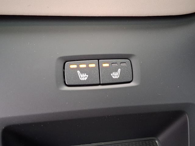 2026 Volvo XC60 Plug-In Hybrid T8 AWD Plus