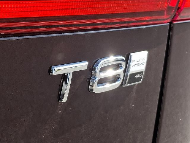 2026 Volvo XC60 Plug-In Hybrid T8 AWD Plus