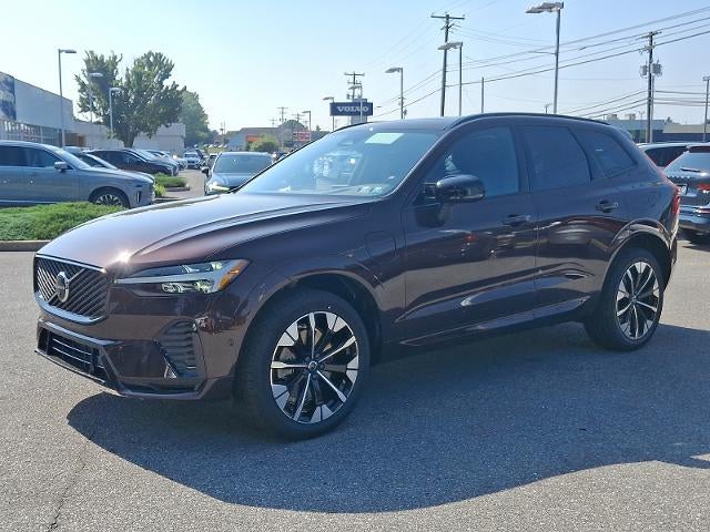 2026 Volvo XC60 Plug-In Hybrid T8 AWD Plus
