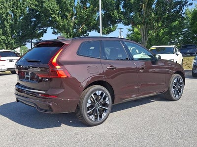 2026 Volvo XC60 Plug-In Hybrid T8 AWD Plus