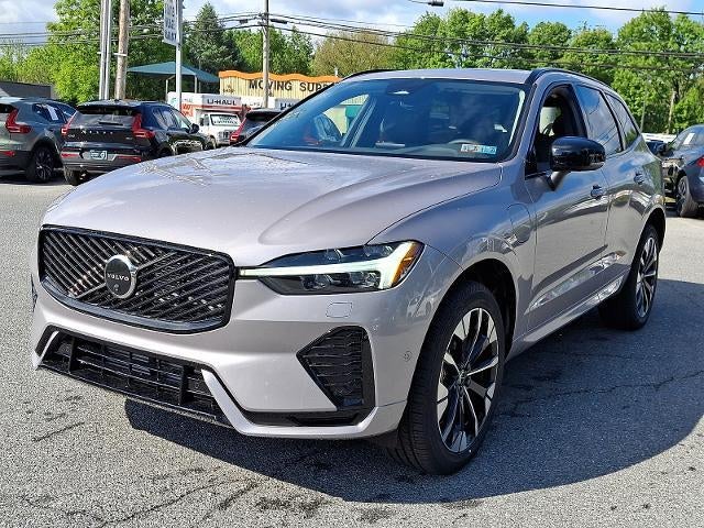 2026 Volvo XC60 Plug-In Hybrid T8 AWD Plus