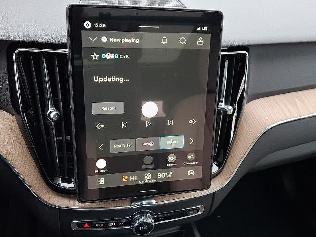 2026 Volvo XC60 Plug-In Hybrid T8 AWD Plus