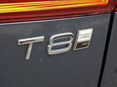 2026 Volvo XC60 Plug-In Hybrid T8 AWD Plus
